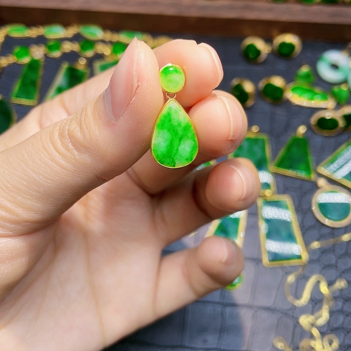【闪购商品】翡翠，18K金镶嵌