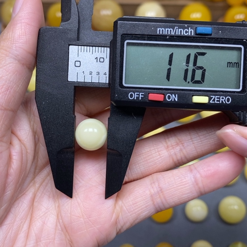 【闪购商品】琥珀裸石未镶嵌易***炸