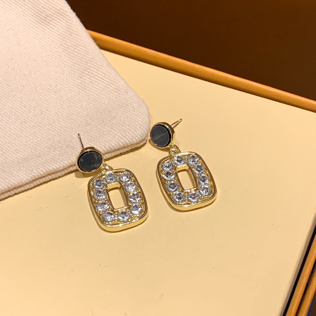 铜合金耳饰 黑金满镶小方牌耳环气质轻奢时尚百搭AA1318