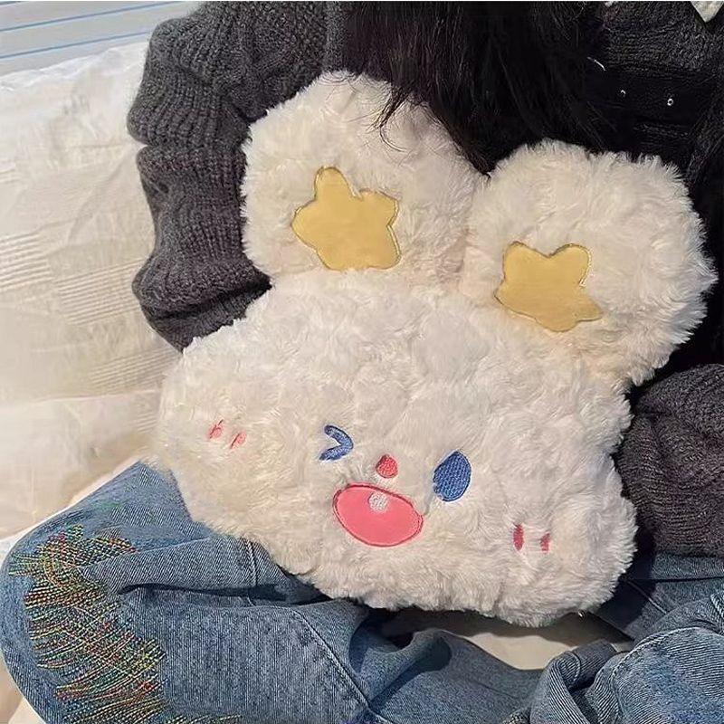 暖手抱枕毯子二合一睡觉可插手捂娃娃公仔毛绒玩具生日礼物H113
