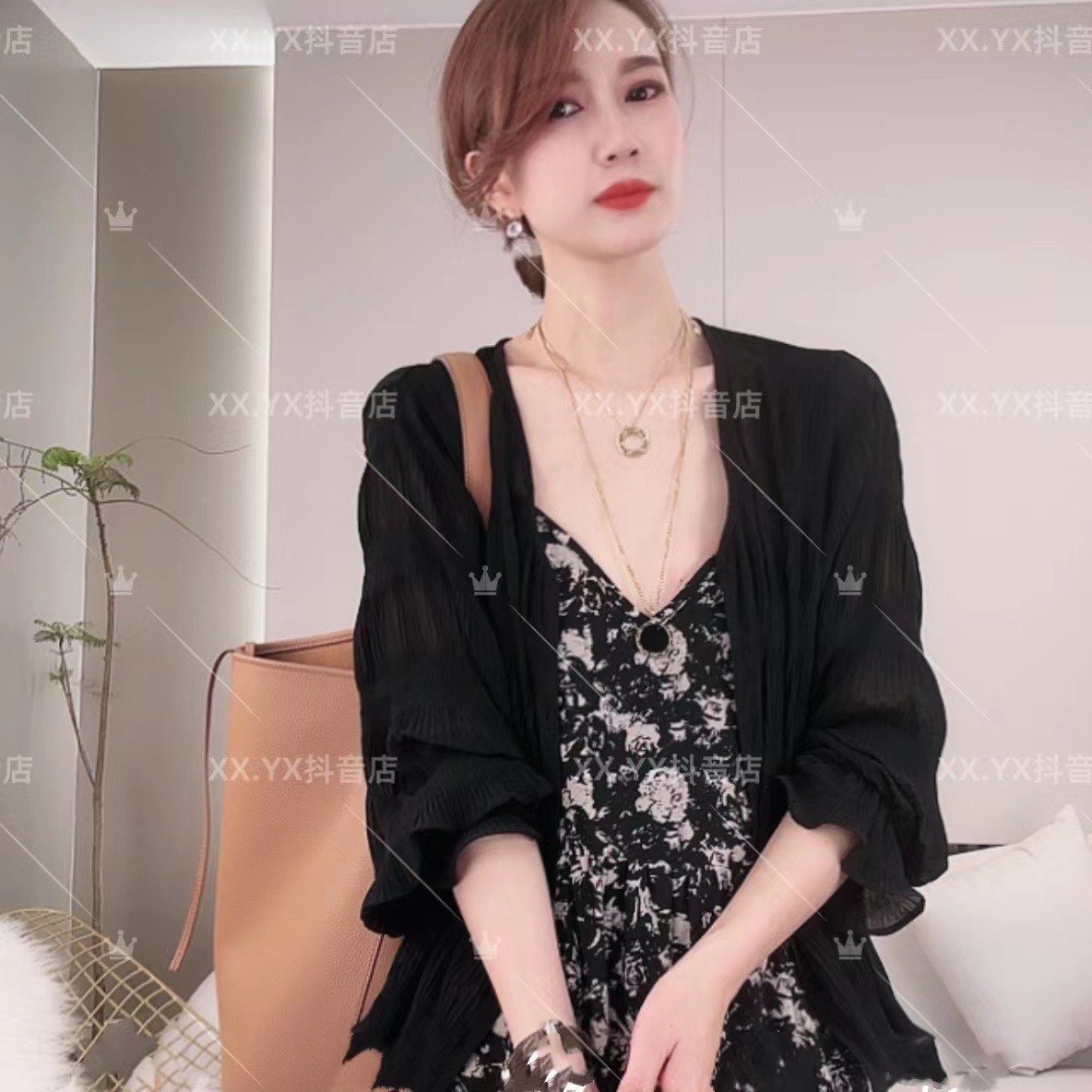 XX.YX春夏新品简约款压折弹力面料薄料开衫2010
