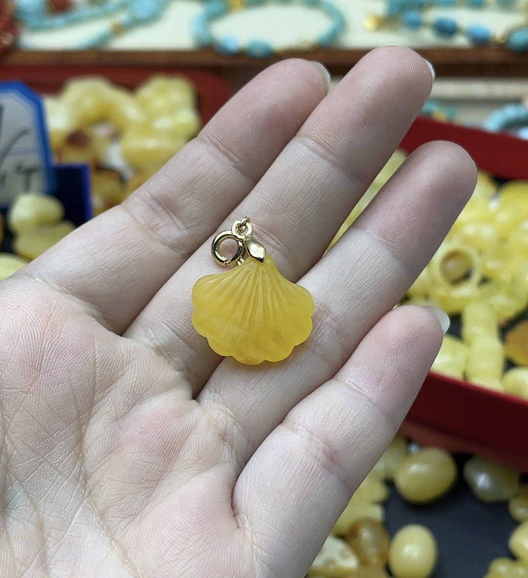 天然蜜蜡银杏叶配饰时尚简约个性