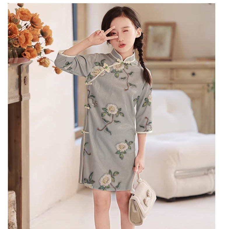 女童绝美旗袍秋季2024新款改良洋气儿童女大童中国风小女孩连衣裙