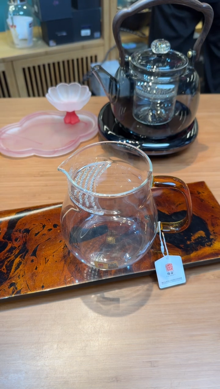 【闪购商品】1福容 伴月650 琥珀