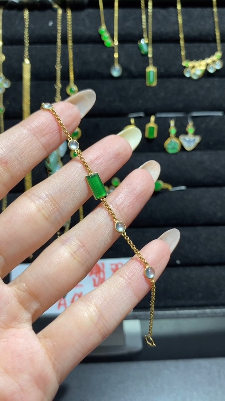 【闪购商品】翡翠手链18K金镶嵌手链