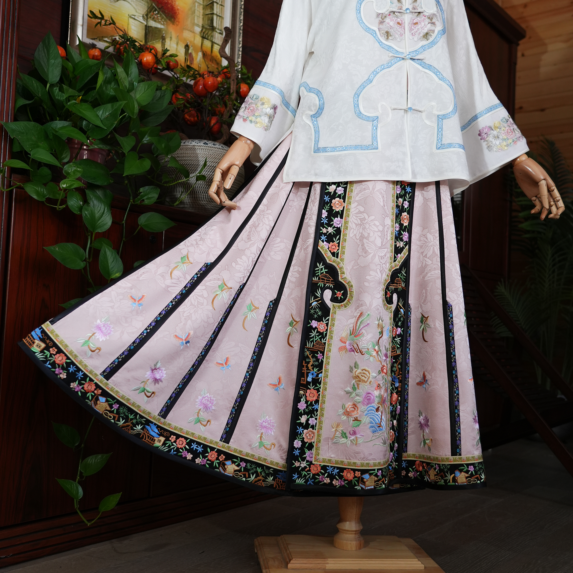 桑蚕丝中国风传统国风中式复古重工刺绣马面裙