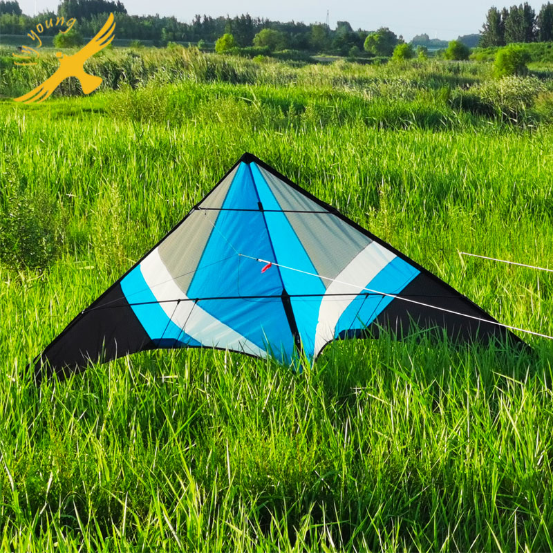 flyyoung/飞阳双线风筝运动P31布料抗大风声音大初学者特技风筝
