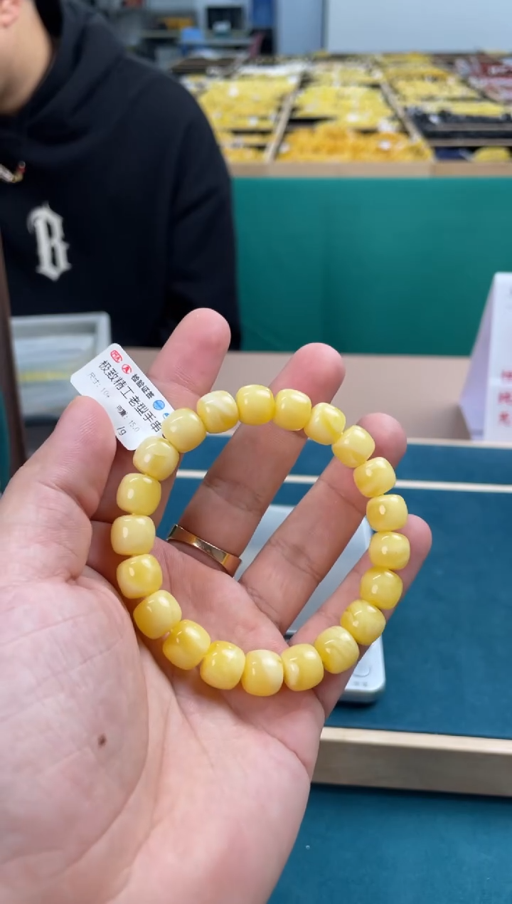【闪购商品】琥珀裸石未镶嵌813