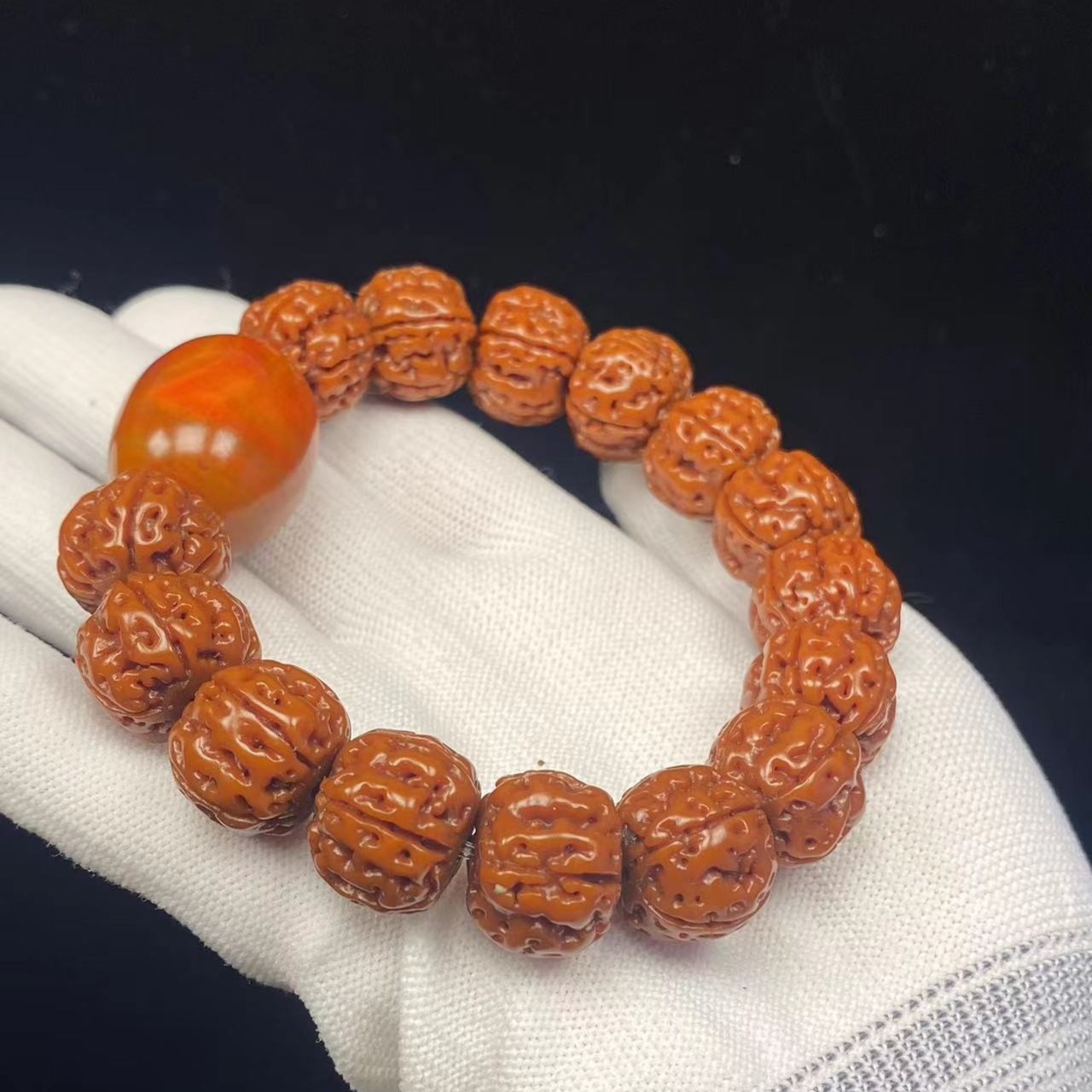 天然机刷玉化包浆，盘龙小金刚菩提子，手串，文玩好物