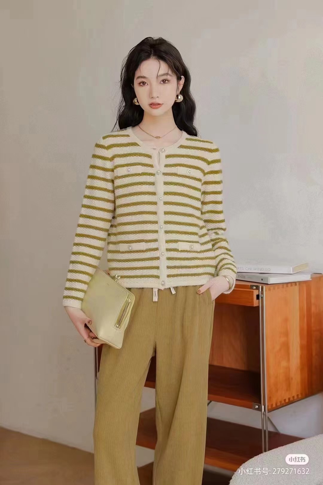 韩风初秋茶系轻熟盐系高级感针织衫