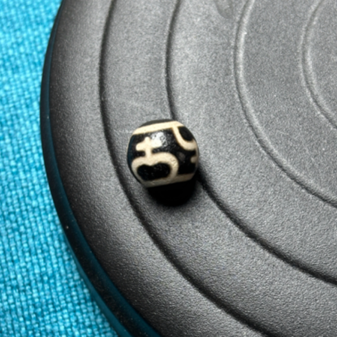 新款宝瓶台湾工艺咬色扎实尺寸10+mm图腾纹路文玩配饰