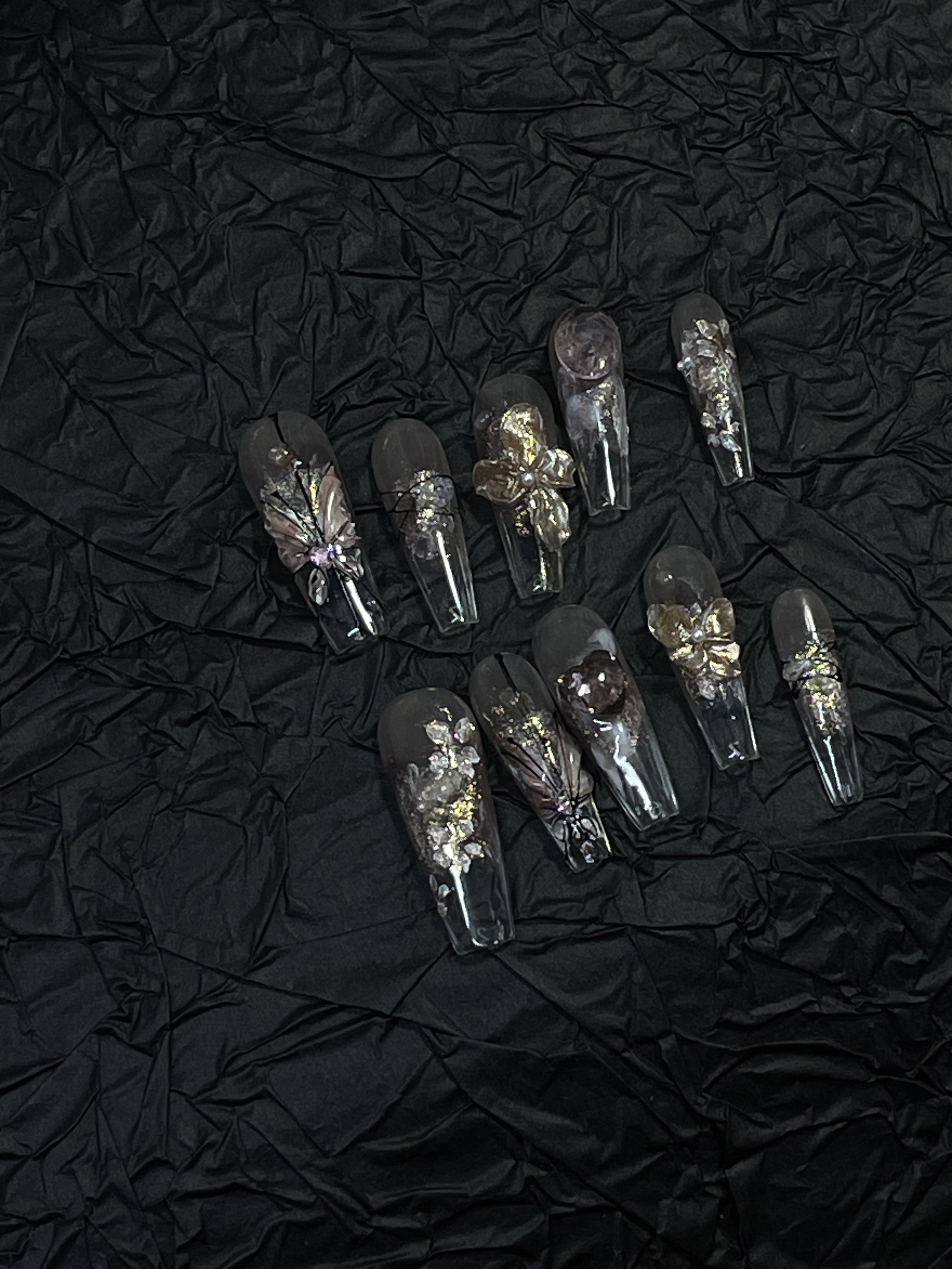 雕花手工蝴蝶穿戴甲气质显白美甲