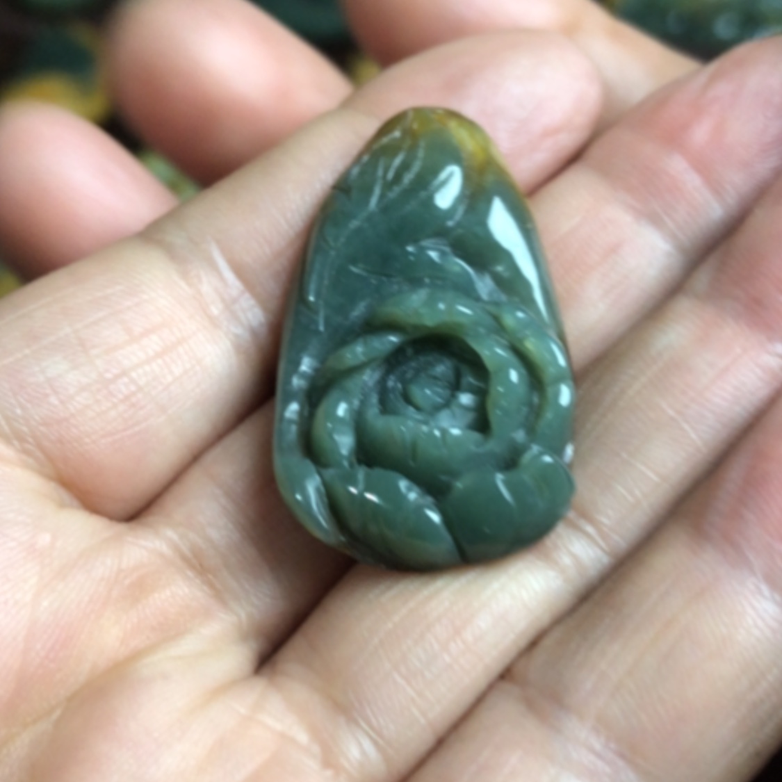 【闪购商品】岫岩河磨玉（透闪石质玉）挂件未镶嵌淼**^