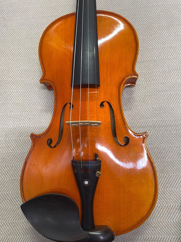 欧料无纹小提琴，音色干净