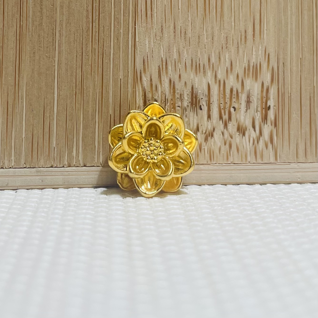 足金大莲花挂件时尚百搭配件