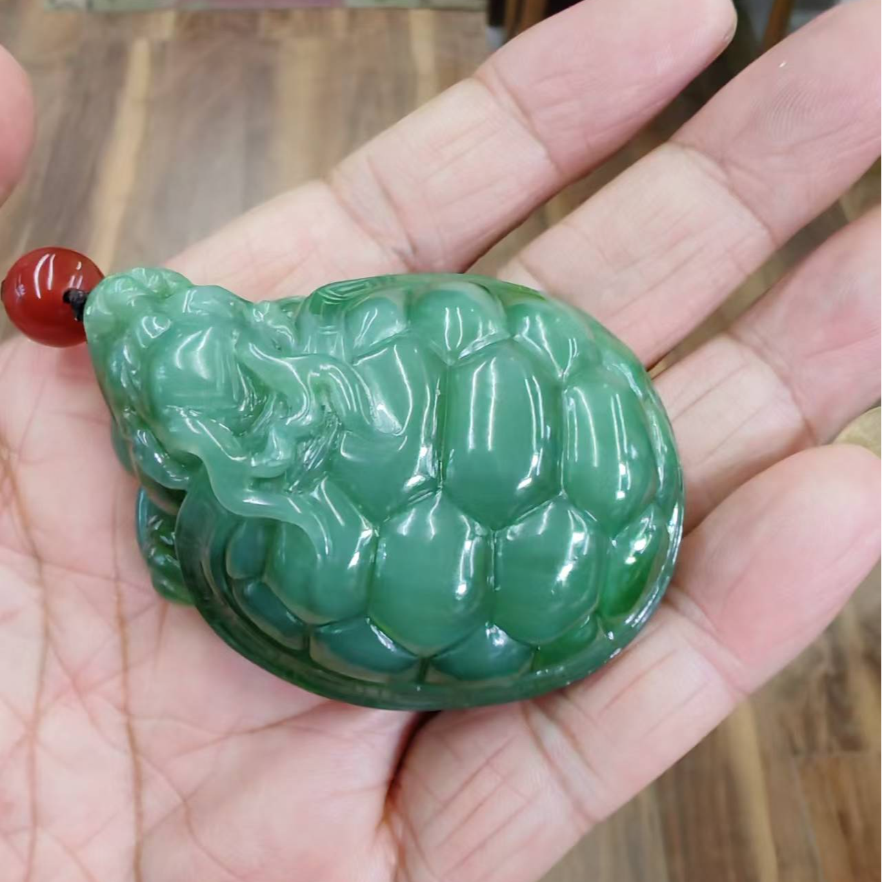 和田玉碧玉龙龟把件