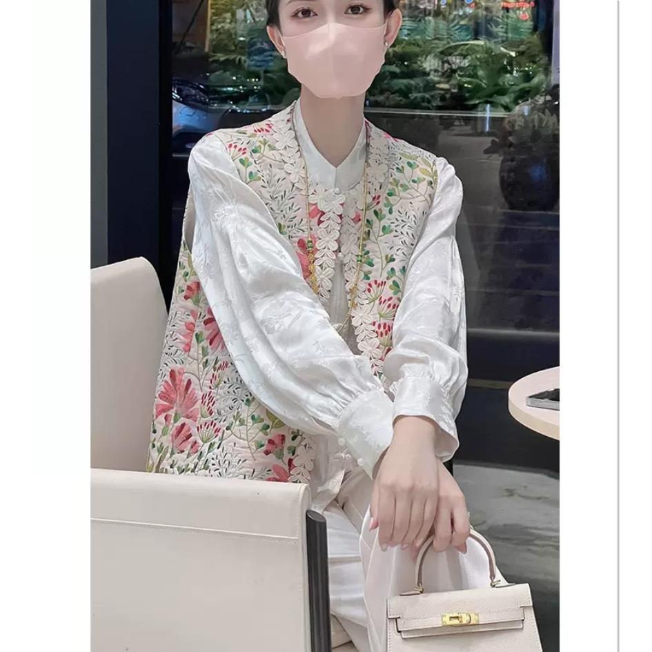 百搭中式马甲高级感国风花朵提花刺绣马甲女春季出游百搭国潮