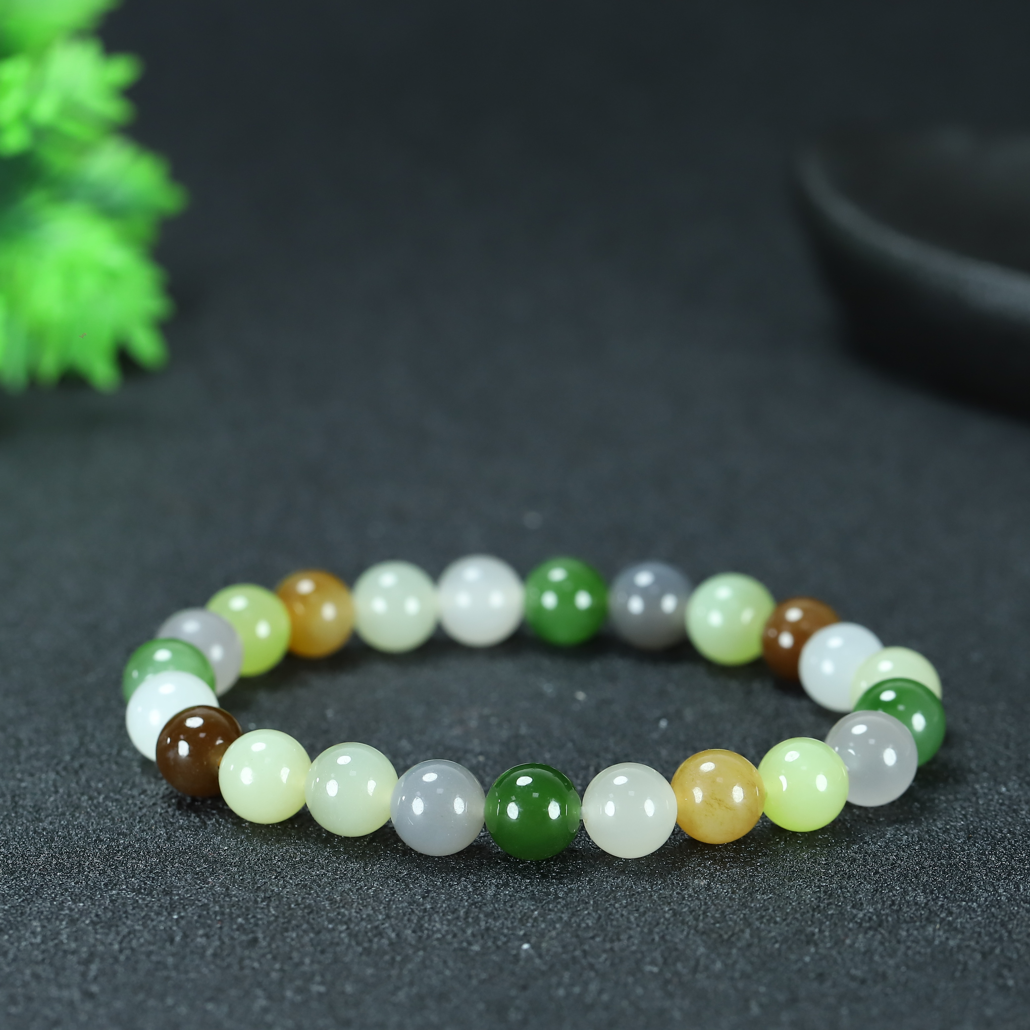 和田玉精美多宝手串