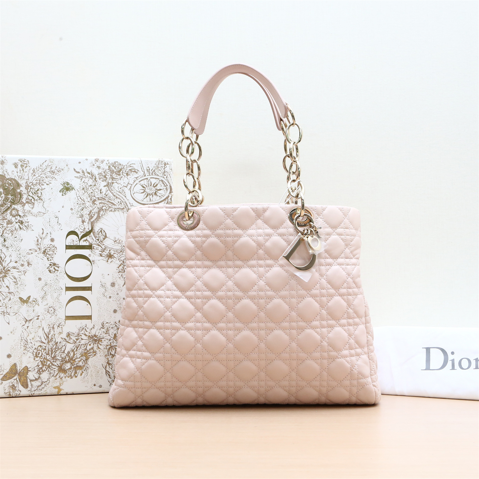 95新 DIOR/迪奥 小花姑姑P224291888藤格纹 托特包 粉色 皮革C