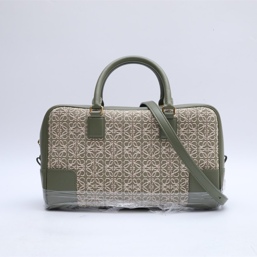 99新 LOEWE/罗意威 新粉 934978罗意威 amazona 绿色刺绣 单肩包