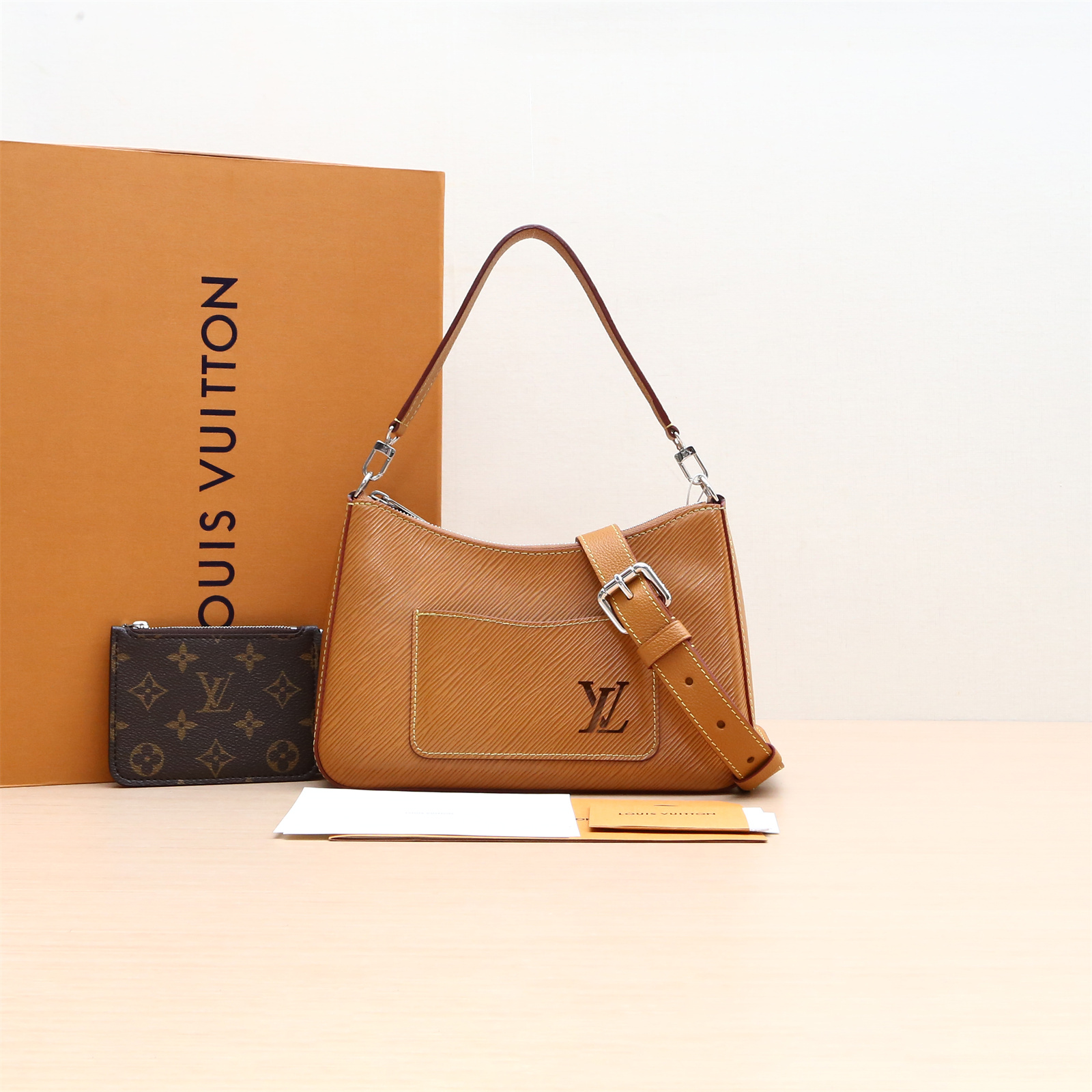 99新 LouisVuitton/路易威登 小花姑姑P234035390二合一腋下包