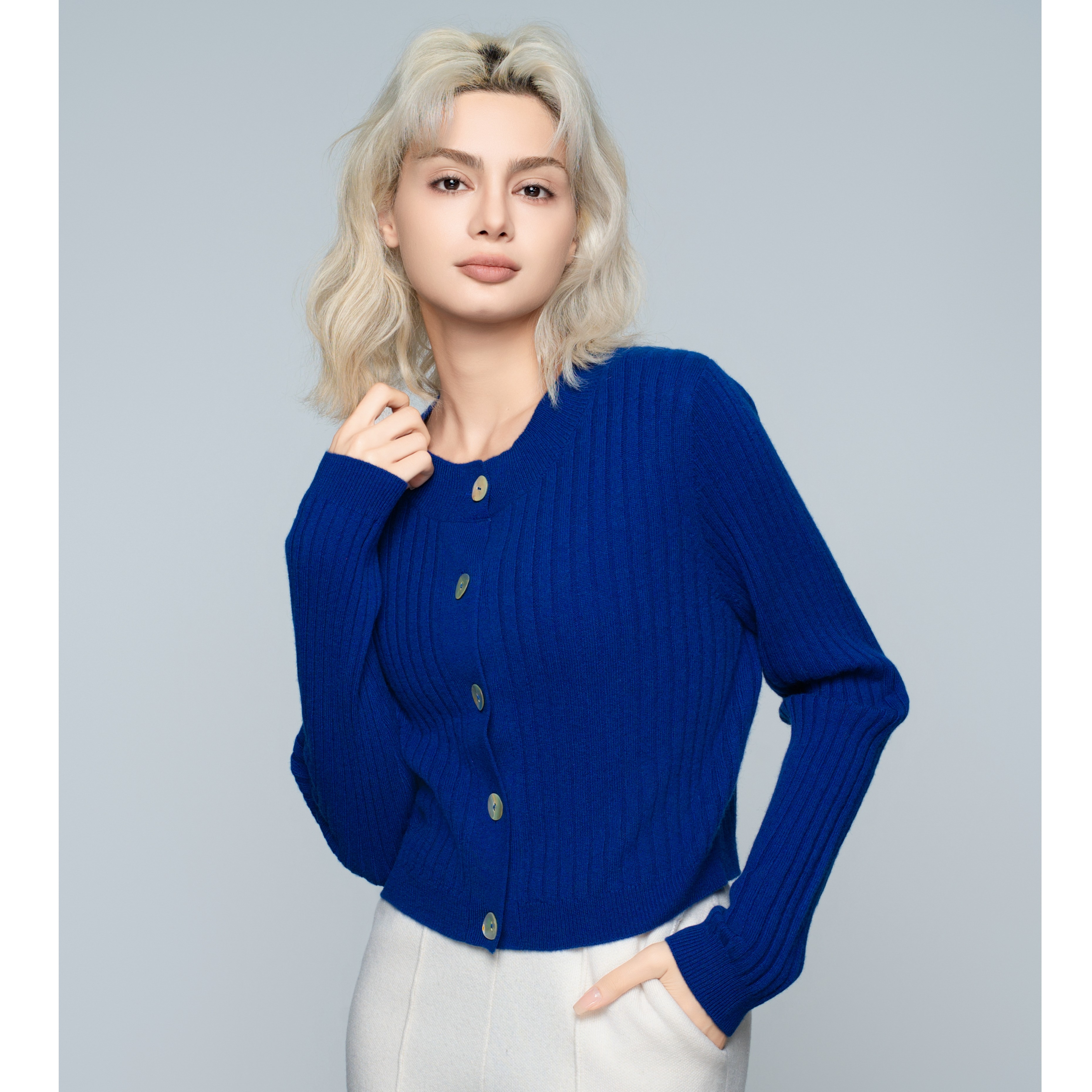 WANMU |漂亮国尾单22-66女士圆抽条短开衫时尚短款羊绒衫秋冬长袖