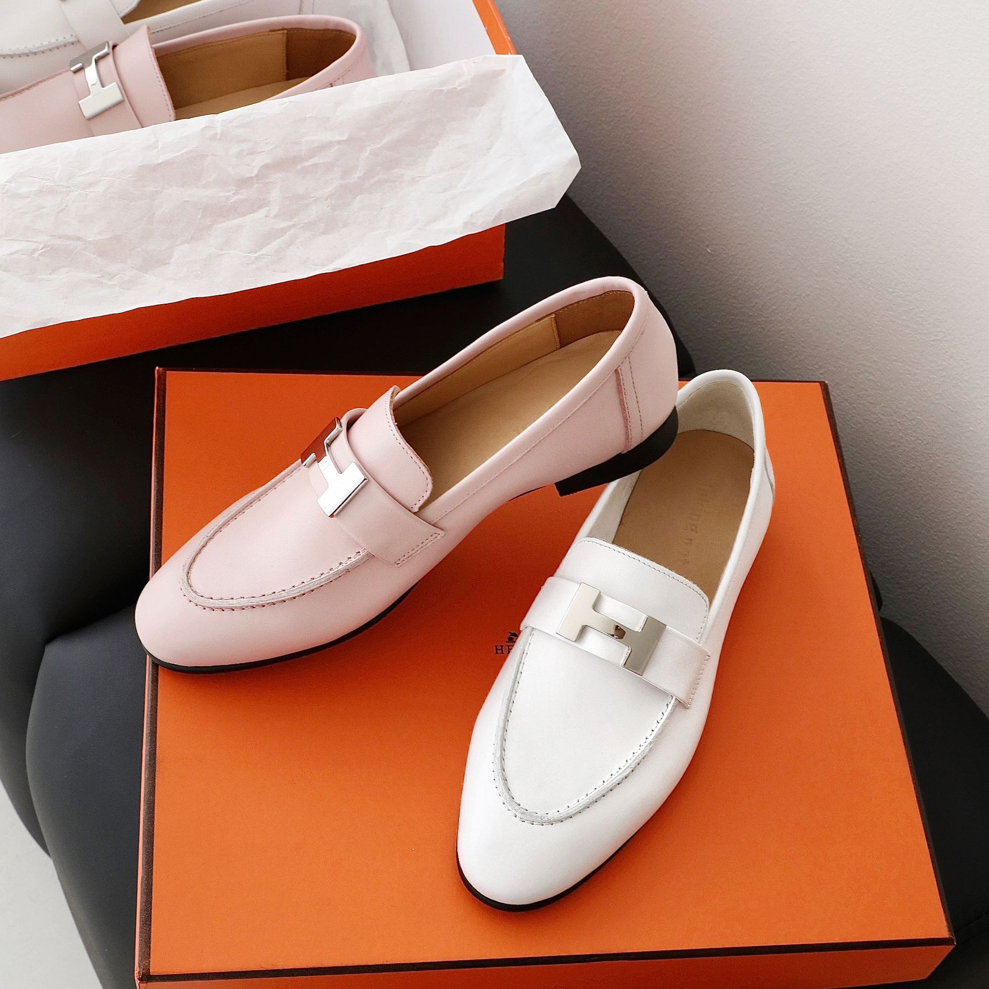 百搭新款低跟圆头真皮单鞋乐福懒人鞋清新粉平跟皮鞋女