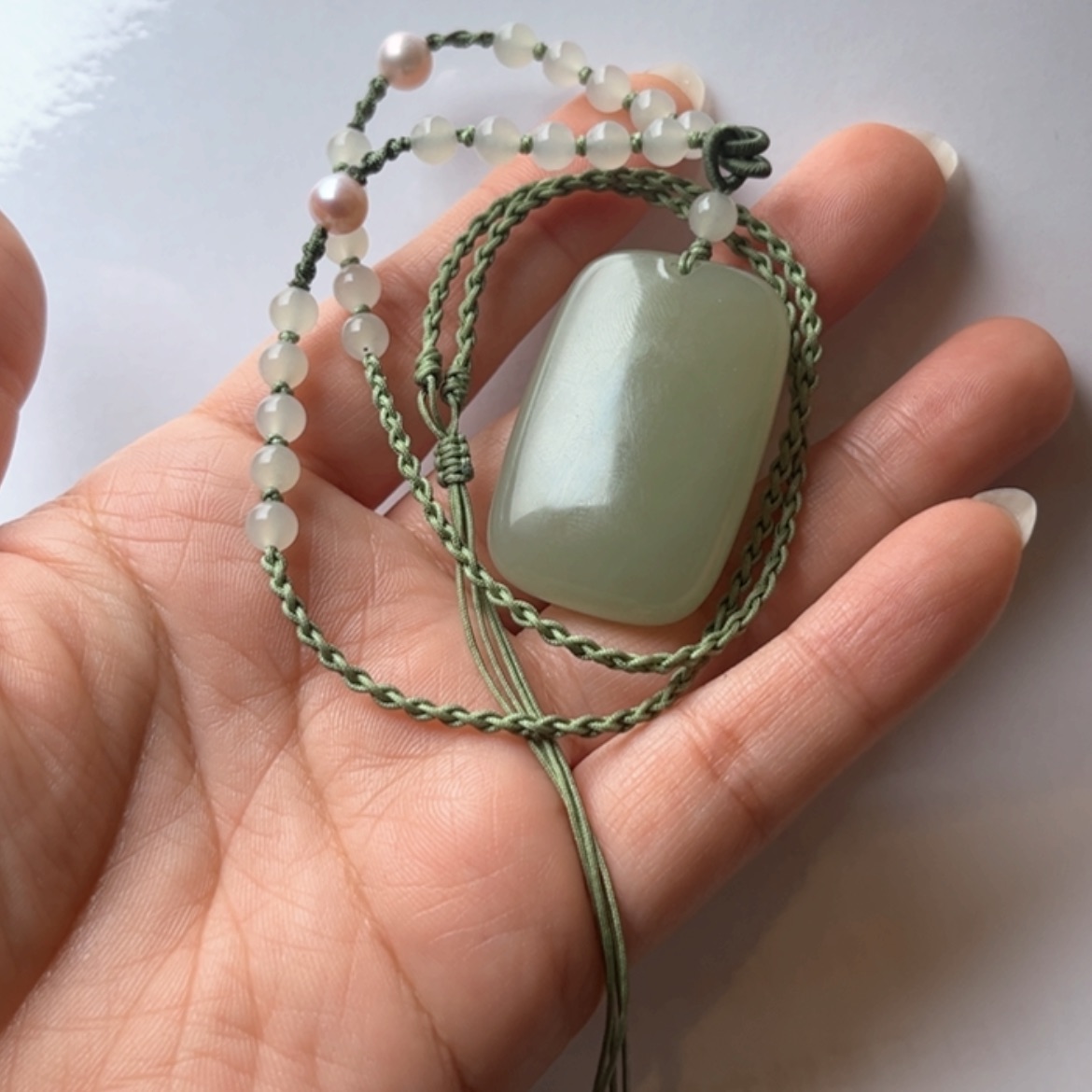 【闪购商品】和田玉吊坠(赠链)未镶嵌