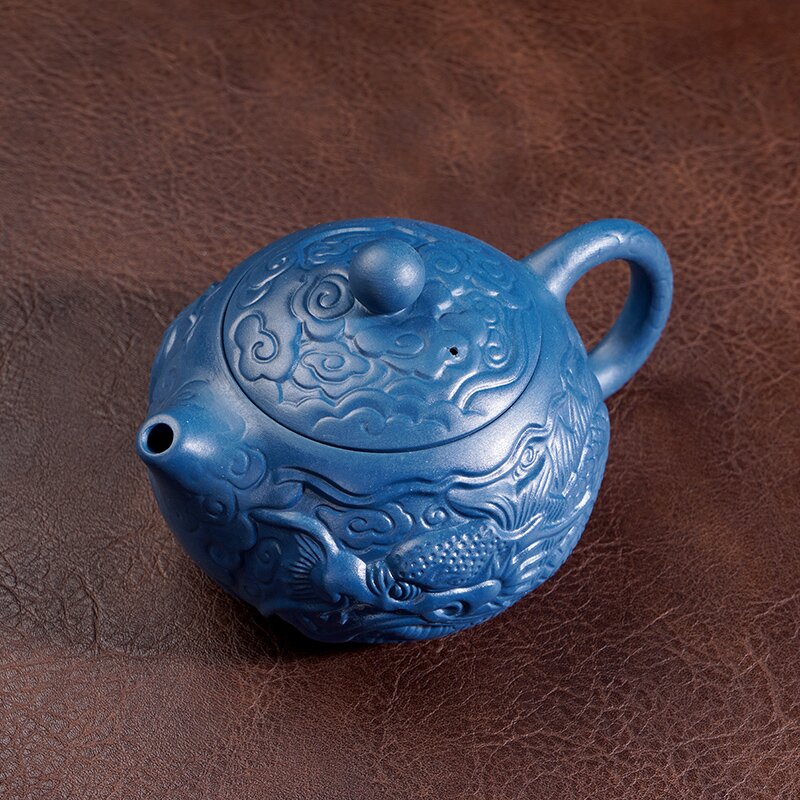 天青泥满工雕祥龙紫砂壶