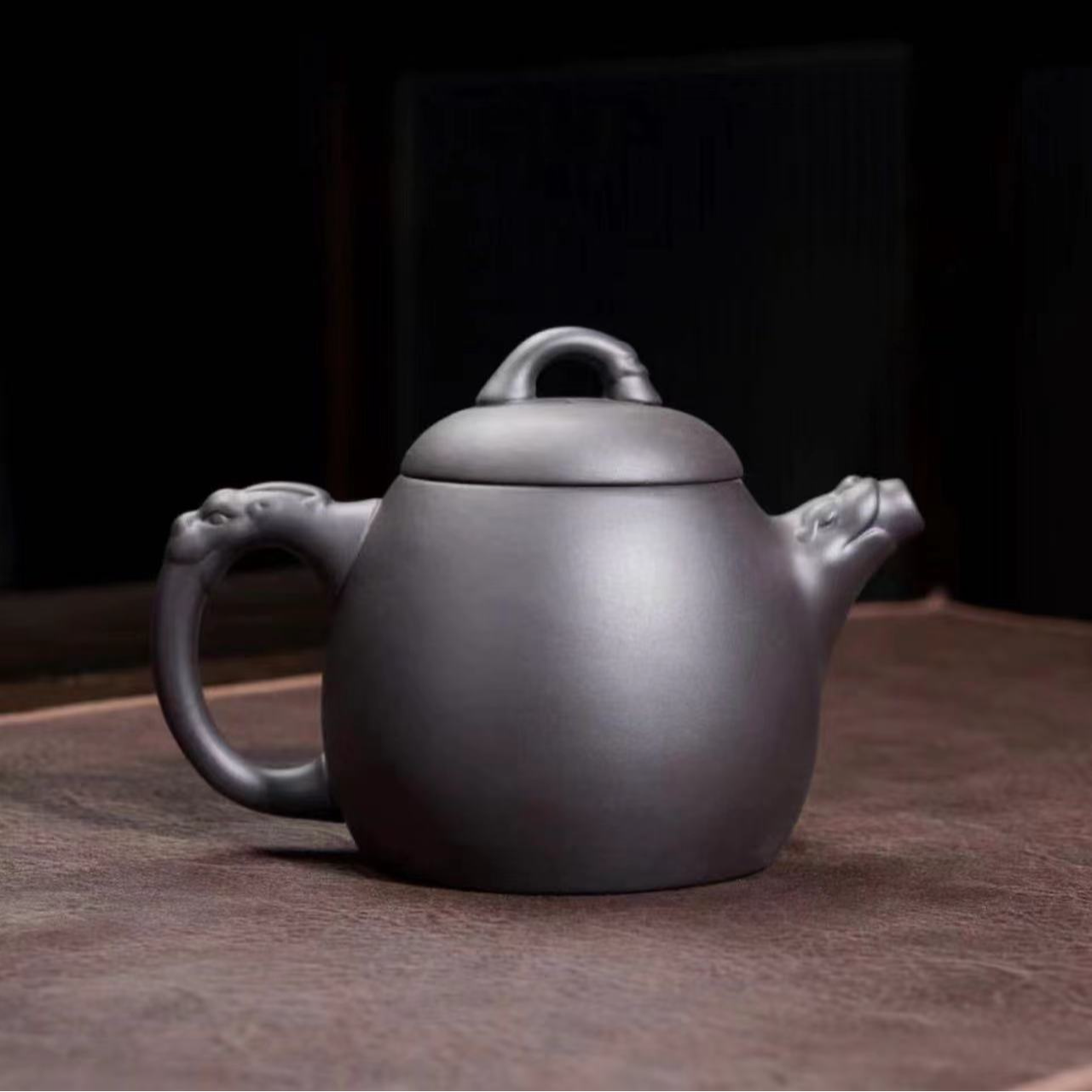 紫砂龙蛋壶 龙把龙蛋壶