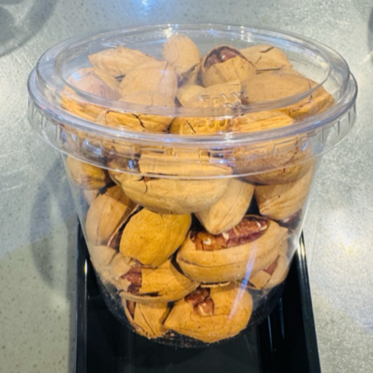 爆壳碧根果一盒0.8斤左右