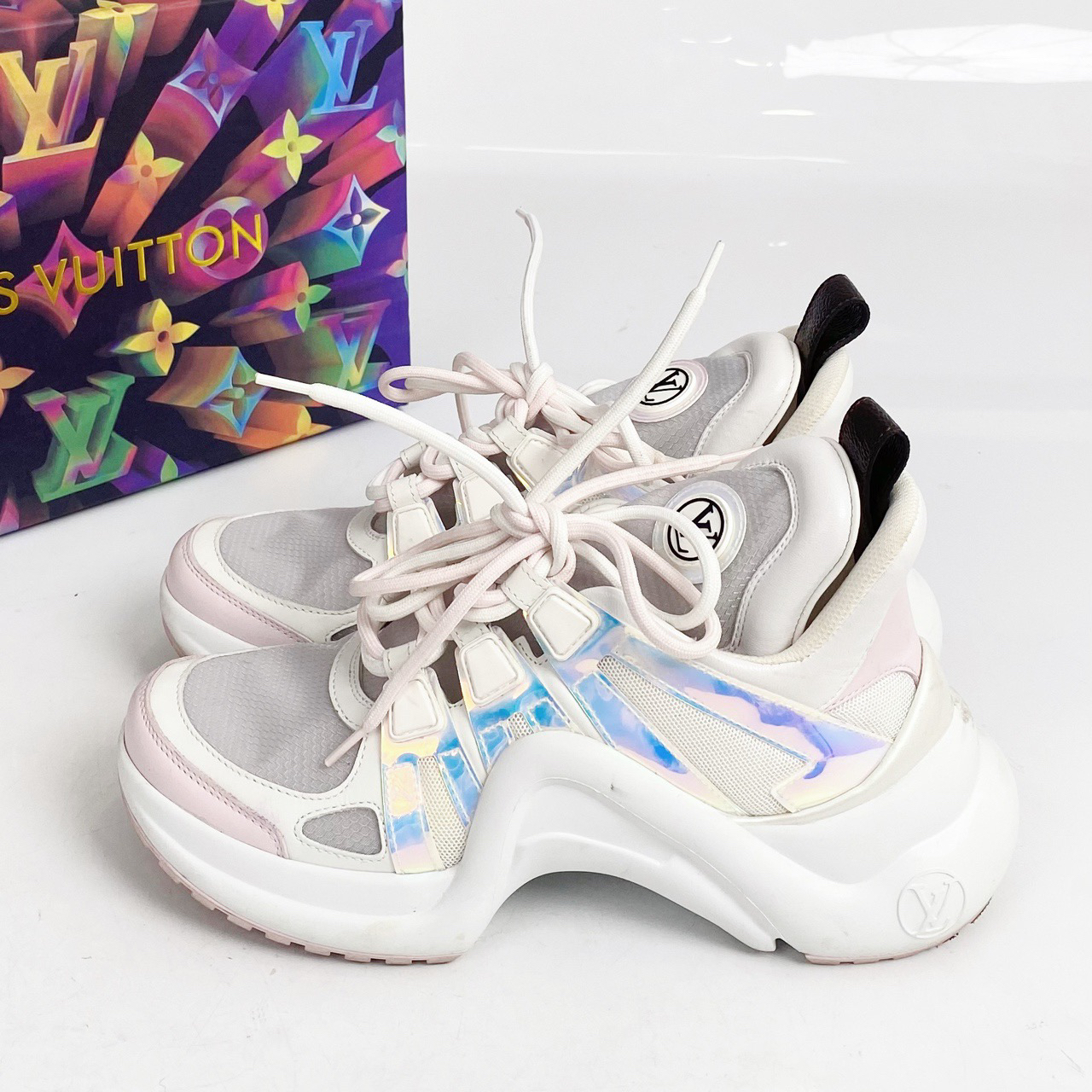 95新 LouisVuitton/路易威登 36码 镭射网面老爹鞋 lm587