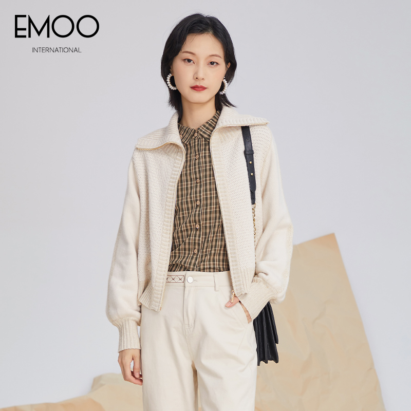 EMOO/杨门秋新款米白长袖翻领针织开衫时尚气质休闲E32A041511