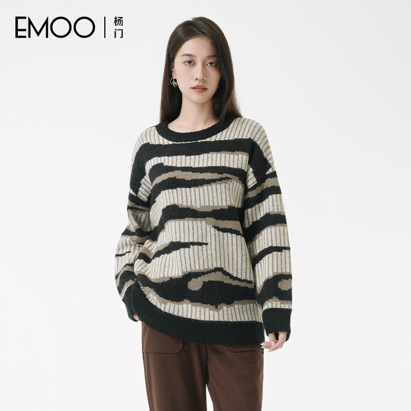 EMOO/杨门毛针织衫休闲圆领长袖针织衫女宽松套头上衣E43A011436
