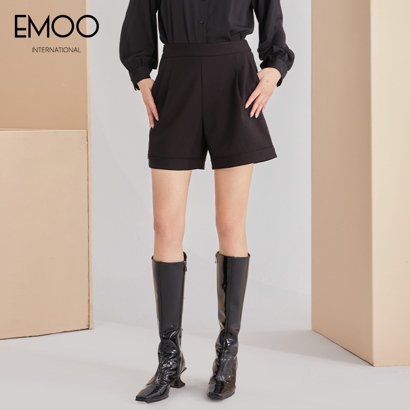 EMOO/杨门秋新款黑色高腰短裤时尚休闲气质显瘦百搭E32B113018