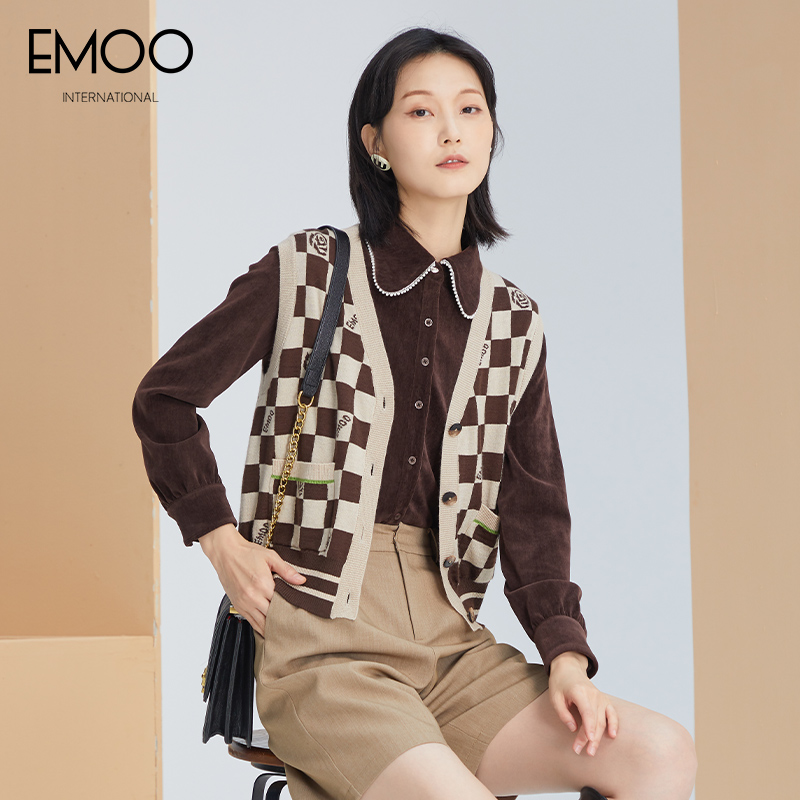 EMOO/杨门秋新款棋盘格纹无袖毛织开衫复古时尚百搭E32A071226