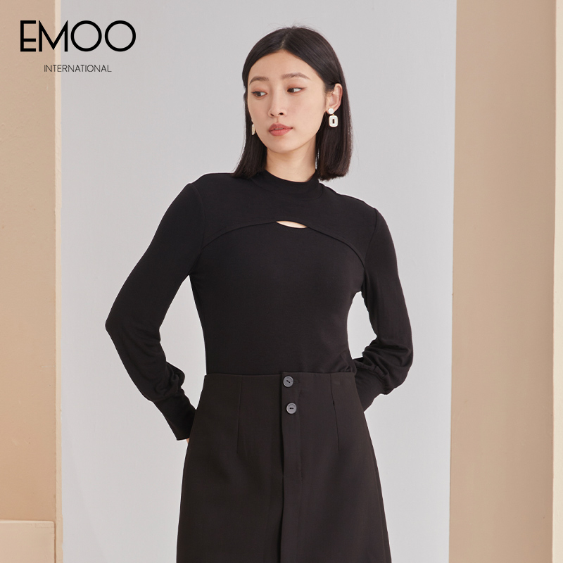 EMOO/杨门秋新款黑色长袖T恤套头运动保暖时尚休闲百搭E32X012304