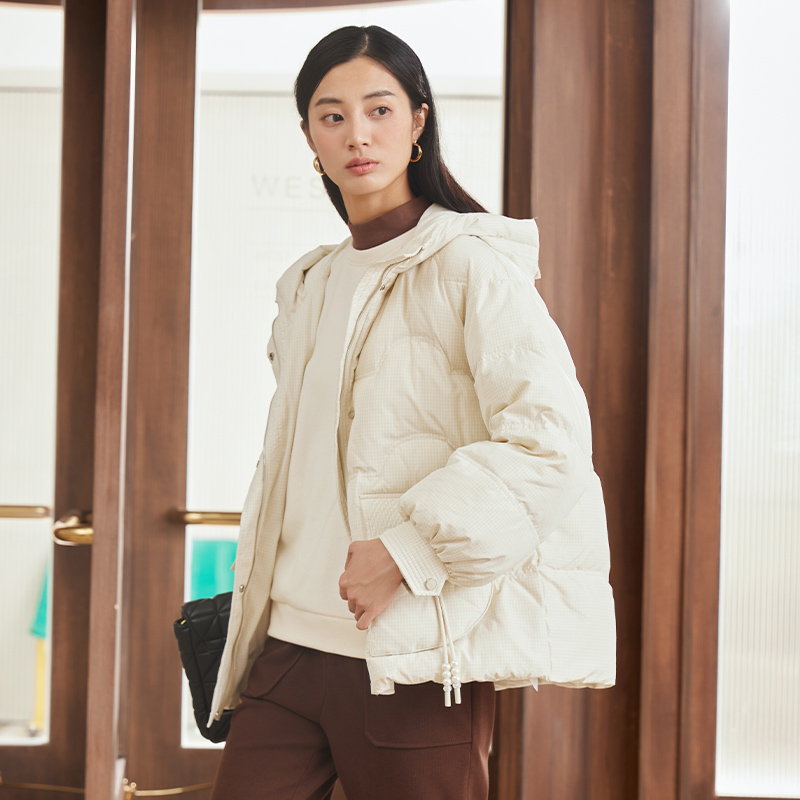 EMOO/杨门羽绒短外套女2024冬季新款连帽羽绒衣白色E43Y049287