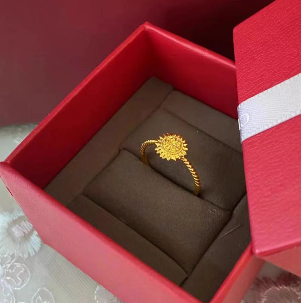 Chow Tai Seng/周大生周大生足金5G向日葵女戒炽热梵高联名款时尚