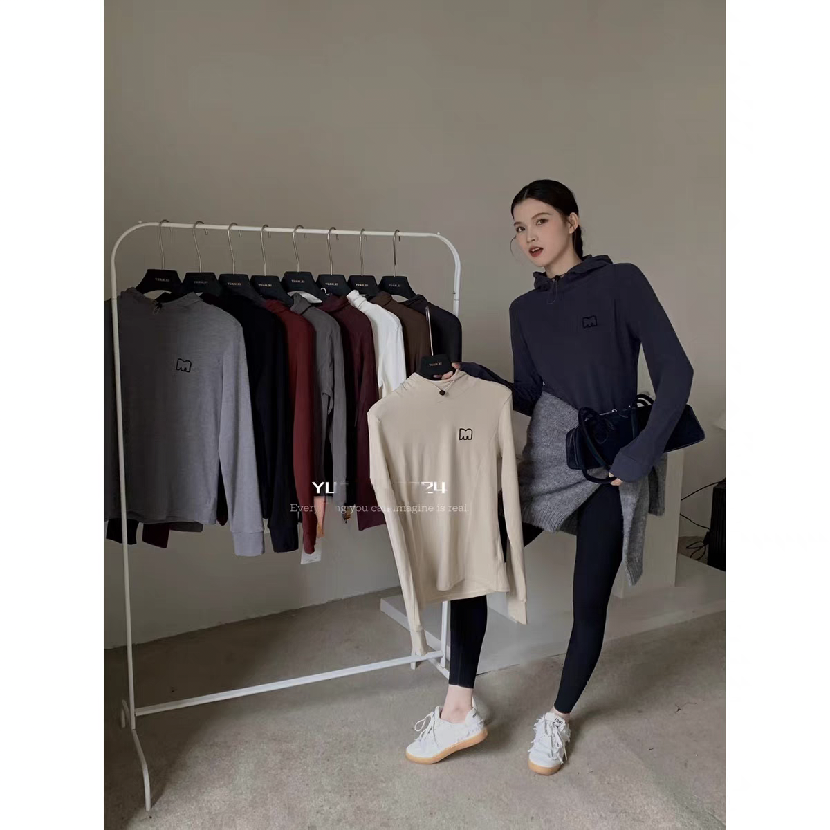 【囩子家】冬上新！磨毛连帽修身打底衫