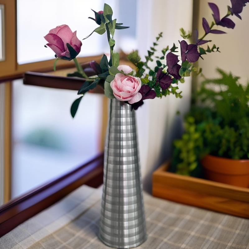 北欧轻奢简约不锈钢金属花瓶鲜花植物花器餐桌家居装饰品摆件