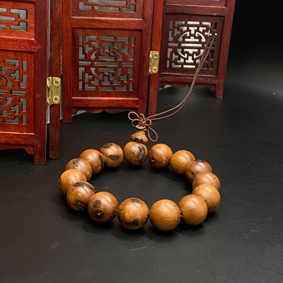 精品复生雷击枣木1.5cm圆珠手串