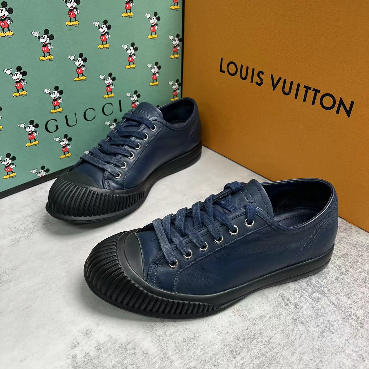 Prada/普拉达藏蓝色时尚休闲百搭饼干低帮板鞋/39.5欧/97新