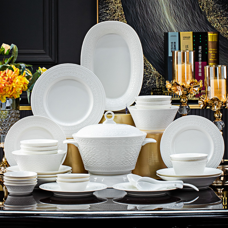 高温釉下彩餐具套装2024新款碗碟套装家用景德镇白瓷骨瓷陶瓷碗盘