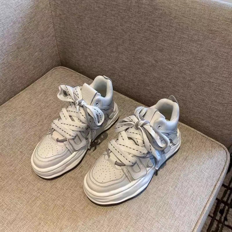 达芙妮沿荐高端女鞋2023年新款高帮鞋显脚小板鞋女厚底溶解鞋休闲