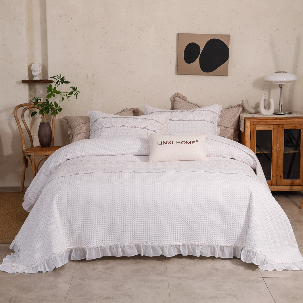 【出欧洲订单】尤娜系列绗缝三件套纯棉加大花边绗缝纯色床盖床单