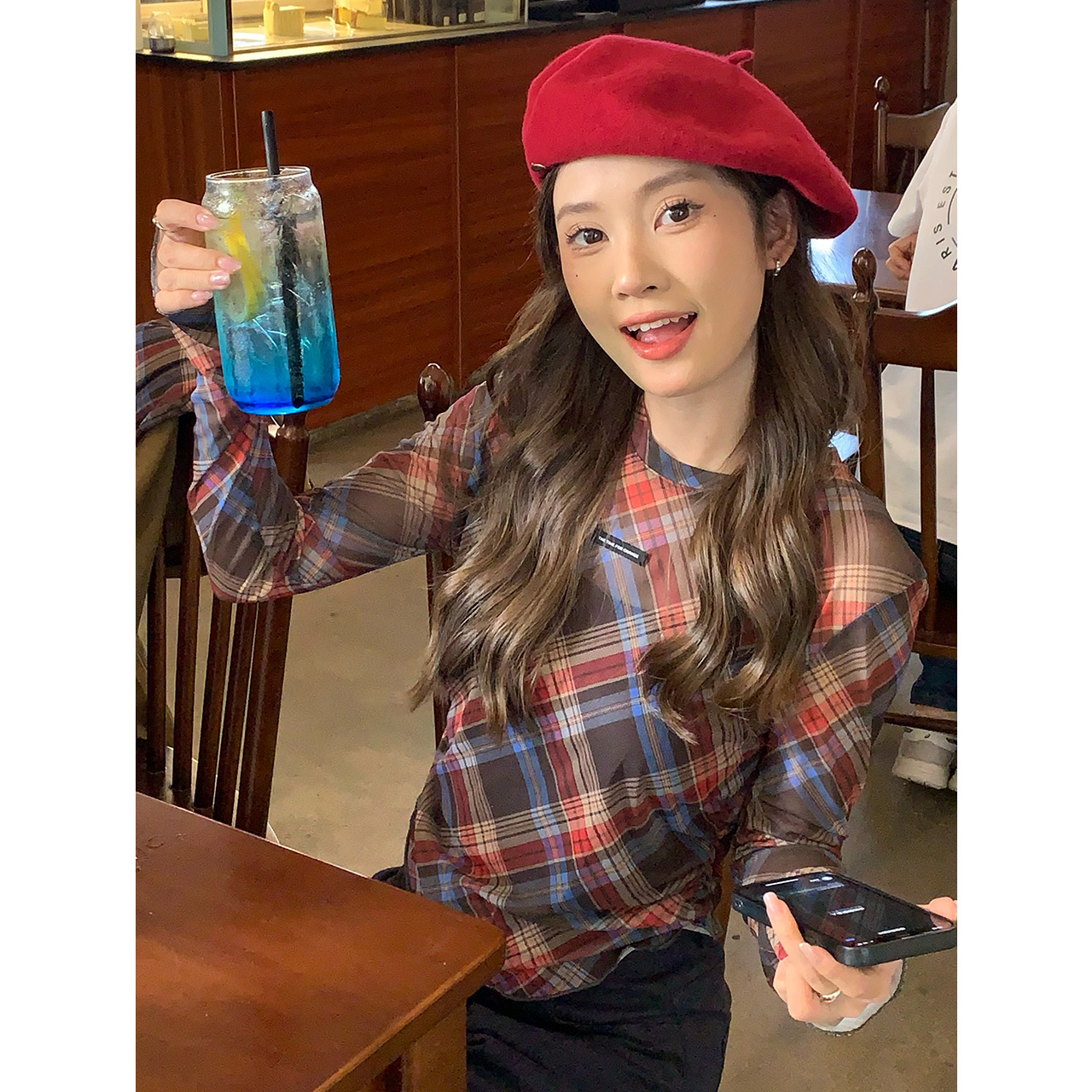 尔给复古格纹长袖网纱薄款打底衫女夏修身显瘦百搭设计感气质上衣