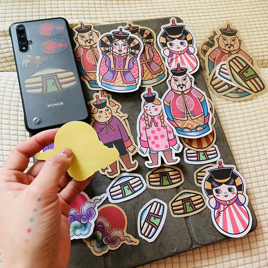 非金属布艺婚庆饰品 蒙古元素原创设计可爱卡通创意个性贴纸彩色