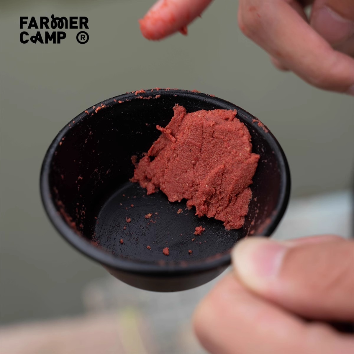 Farmer Camp迷你小号开饵盆虾肉红虫蛋白饵专用饵料碗和饵盆不粘