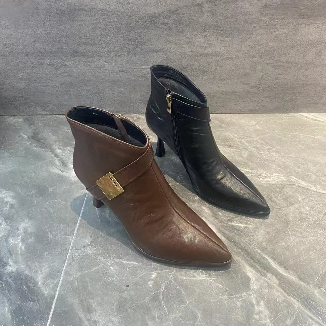 635-203-2024新款时尚百搭短靴